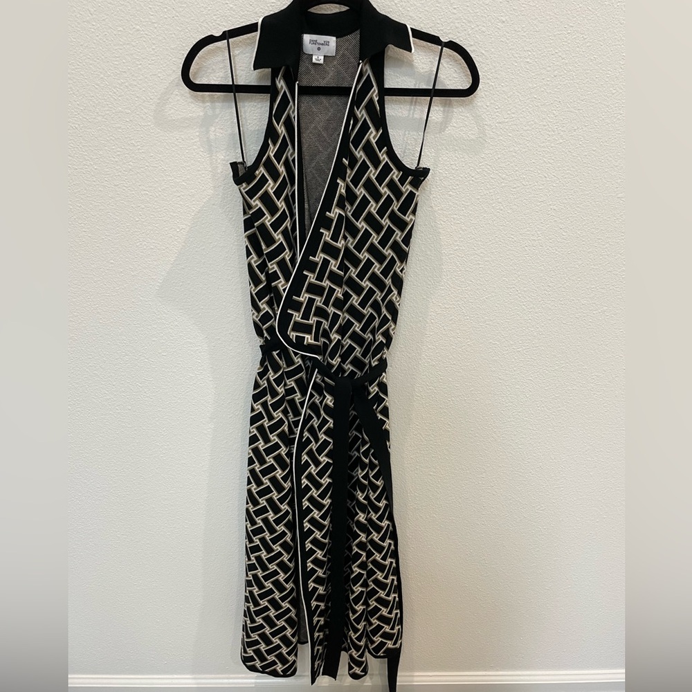 Diane Von Furstenberg x Target Black and Cream Geometric Wrap Dress
